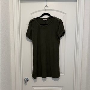 Xtraordinary Dark Olive Short Sleeve Dress